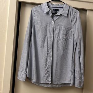 GAP boyfriend fit professional top